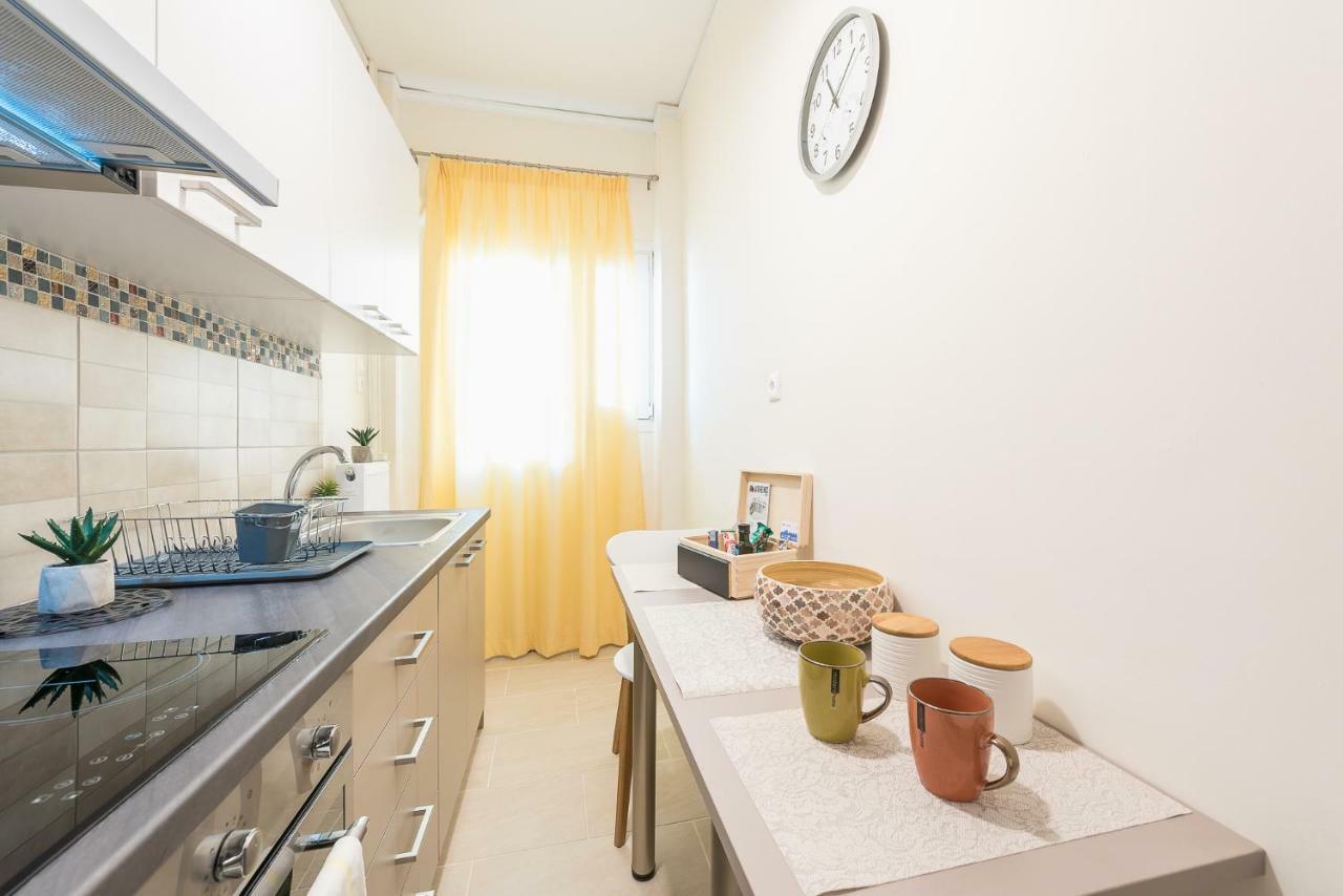 Stylish Kerameikos Apartment By Cloudkeys Atene Esterno foto